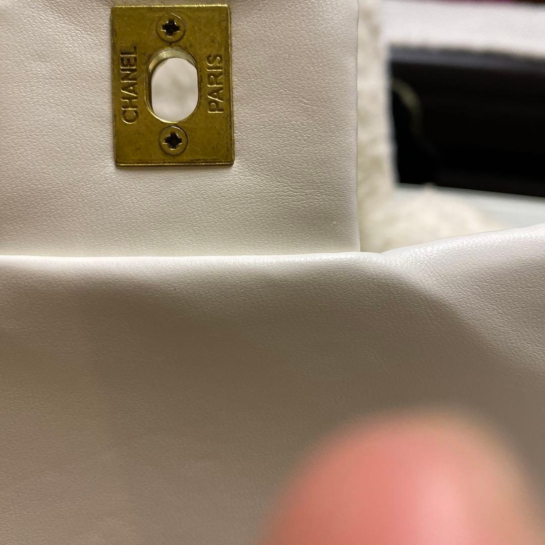 CHANEL ショルダーバッグ ホワイト　ノベルティ