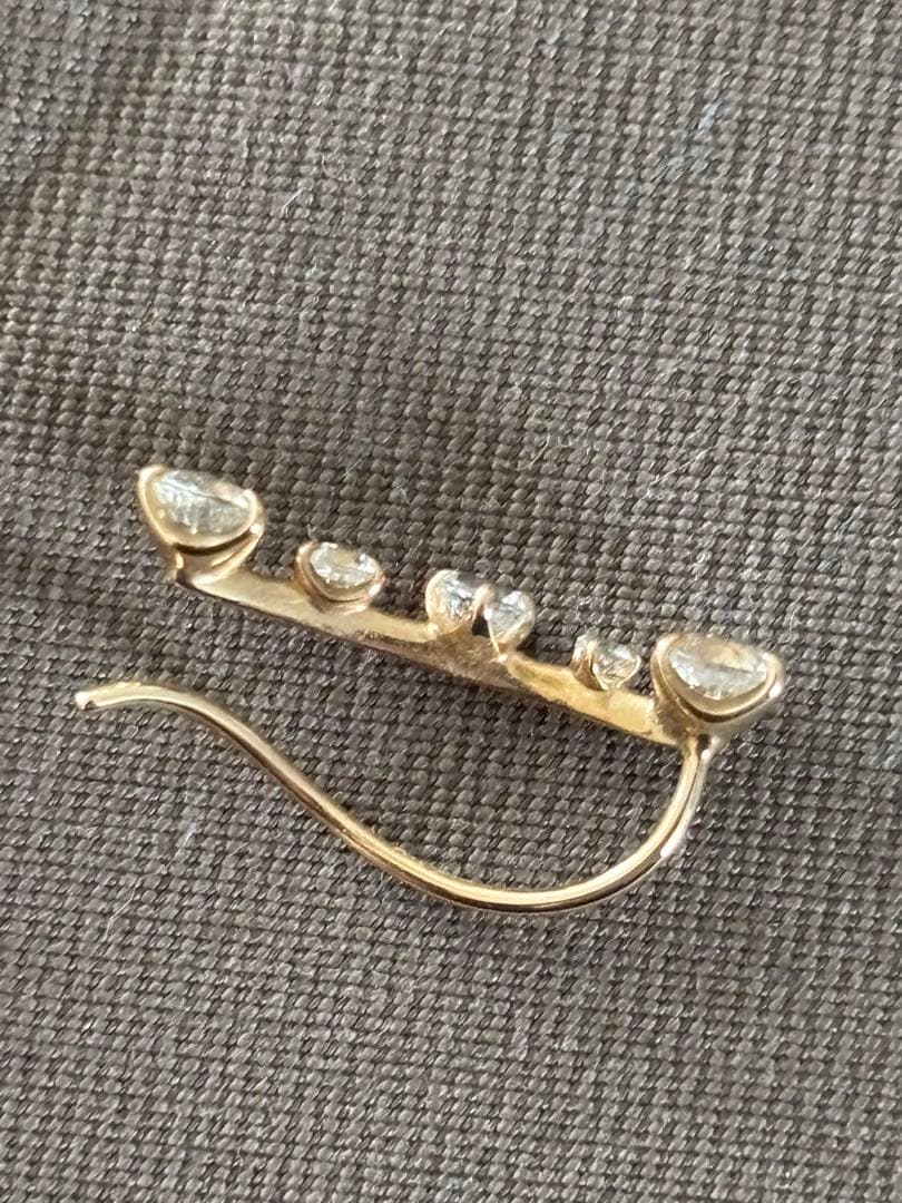 スタージュエリー K10 ジルコニア ピアス（両耳）