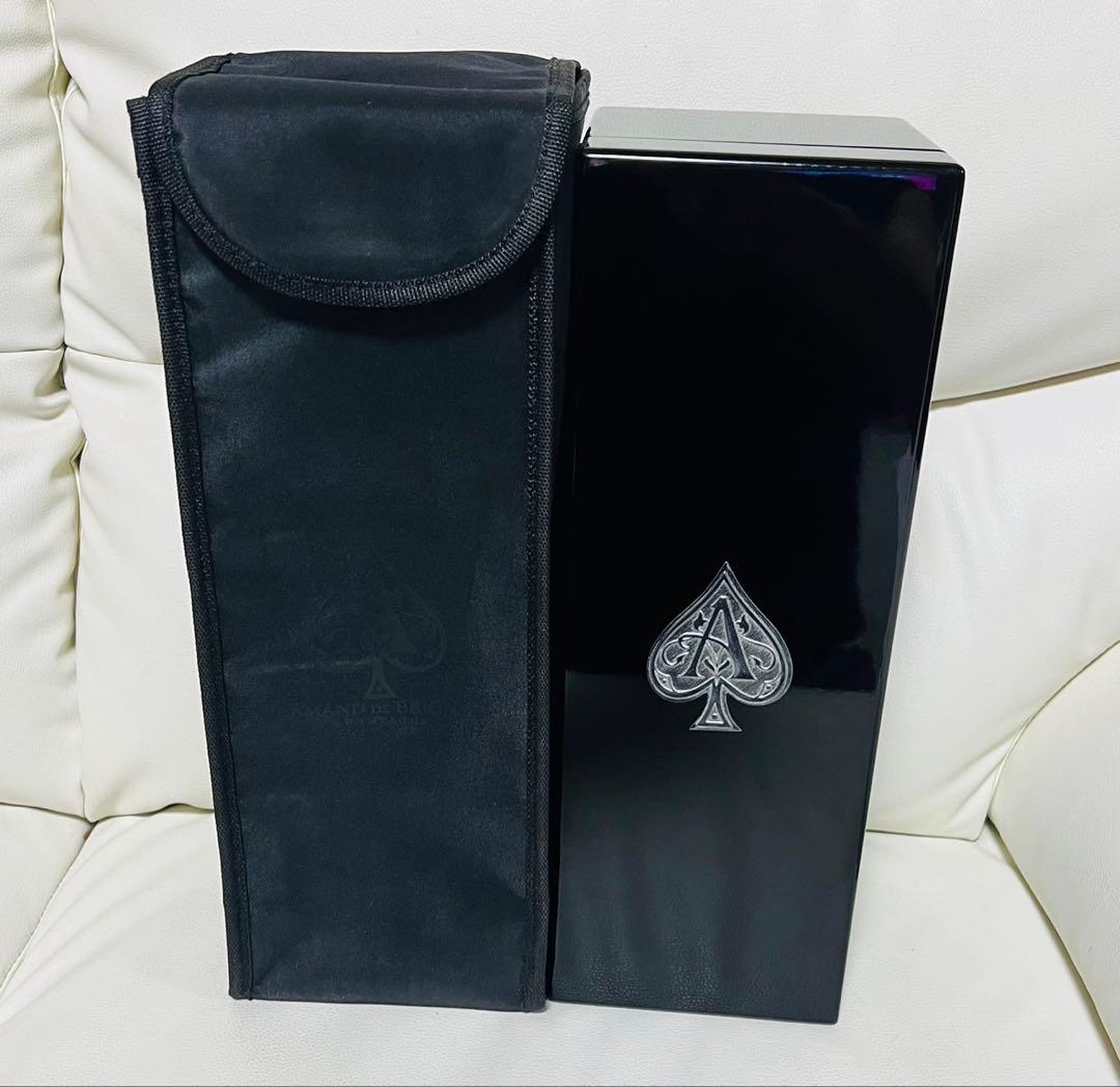 アルマンド　ブラック　ブランド ノアール　カード　専用ケース　カバー　未開封