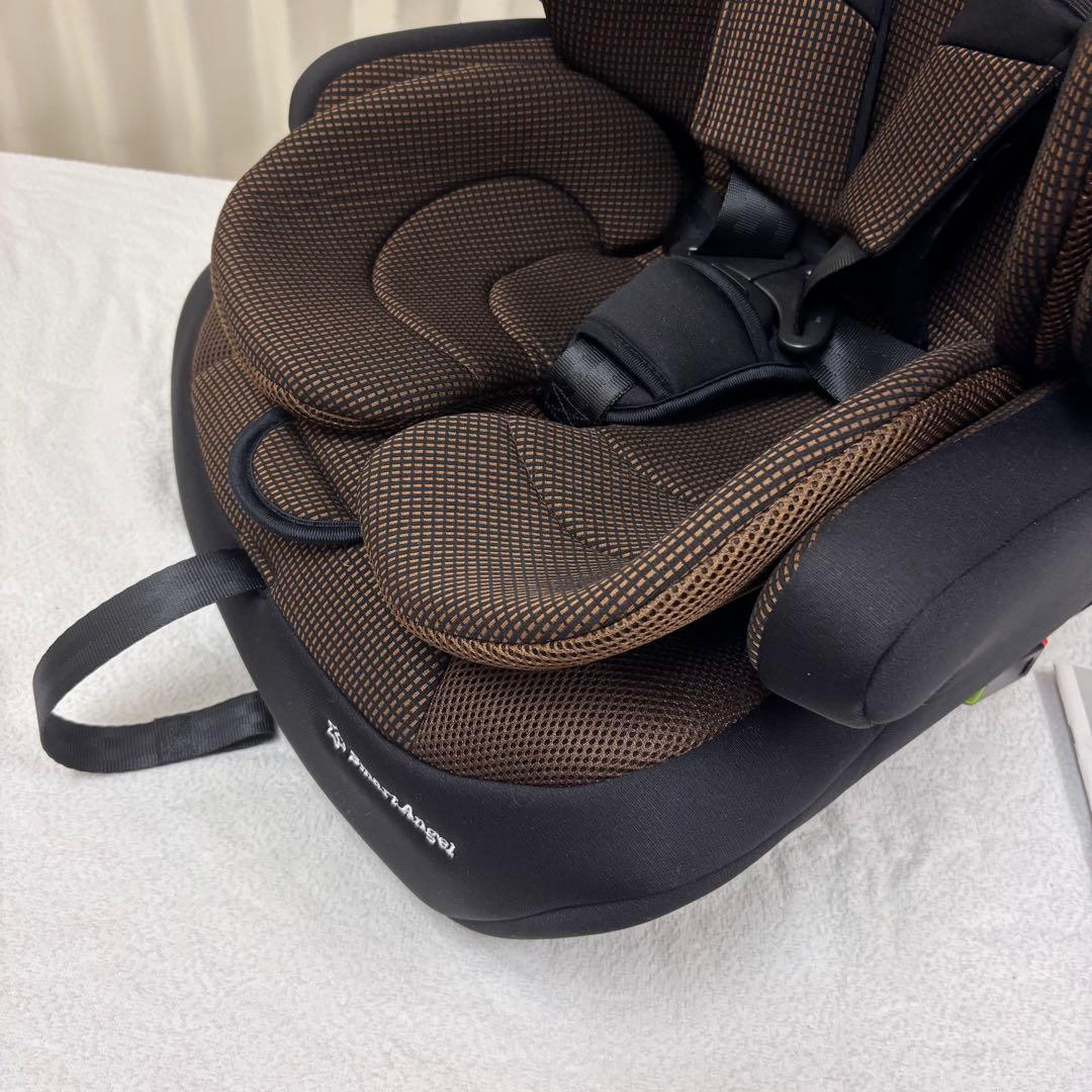 ☆未使用に近い☆　1～11才　ハーネスジュニアFIX　ISOFIX　ブラウン