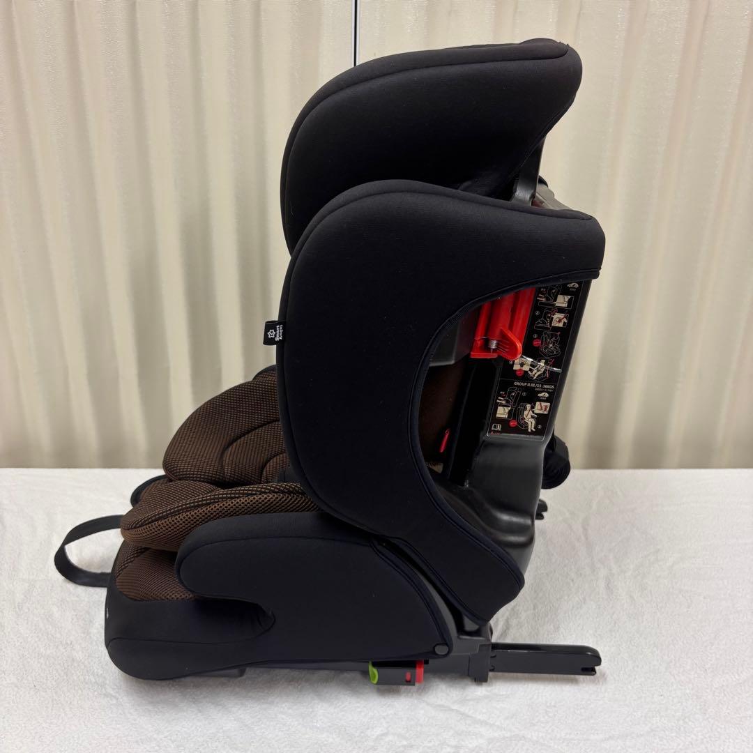 ☆未使用に近い☆　1～11才　ハーネスジュニアFIX　ISOFIX　ブラウン