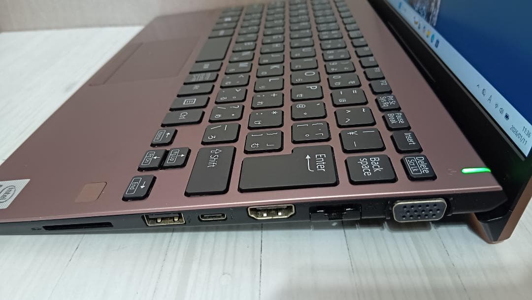 ブロンズカラーなVAIO　VJS123　10世代i5