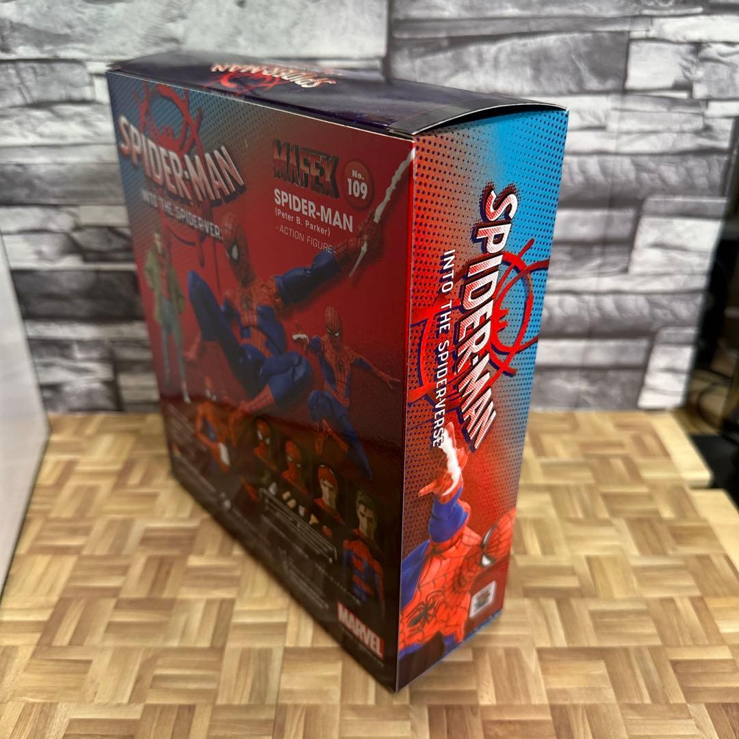 MAFEX スパイダーマン (ピーター・B・パーカー) 新品未開封