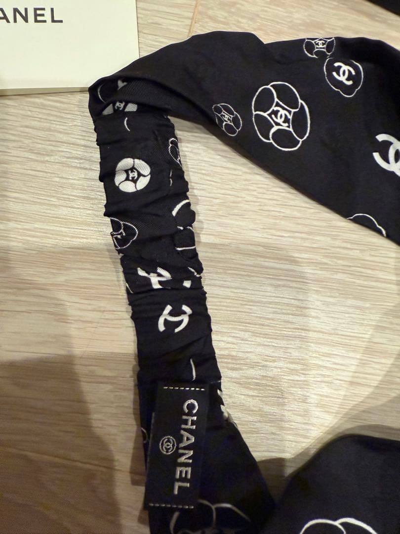 CHANEL ヘアバンド