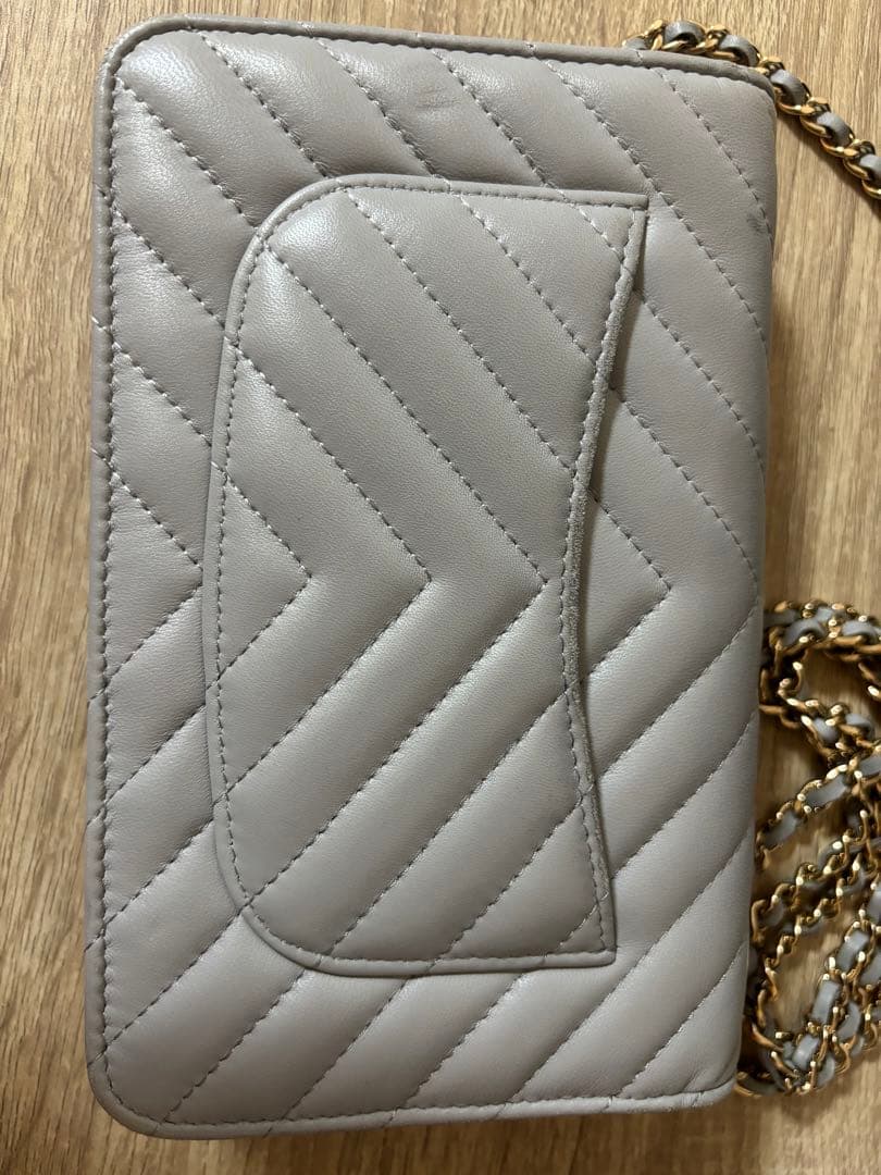 ム*ま様 CHANEL シャネル　グレー　チェーンウォレット　シェブロン　ゴール