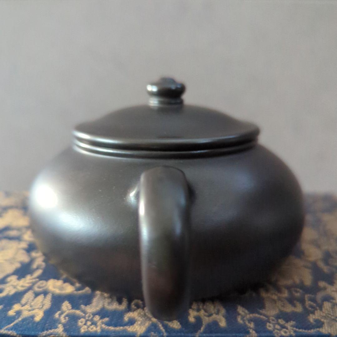 中国陶芸家　胡秀萍氏　茶道具　茶器　宜興紫砂　茶壺　急須　（木製化粧箱入）