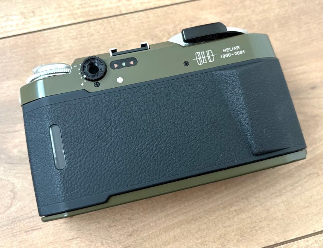 Bessa-T HELIAR 101YEARS フォクトレンダ ベッサ オリーブ