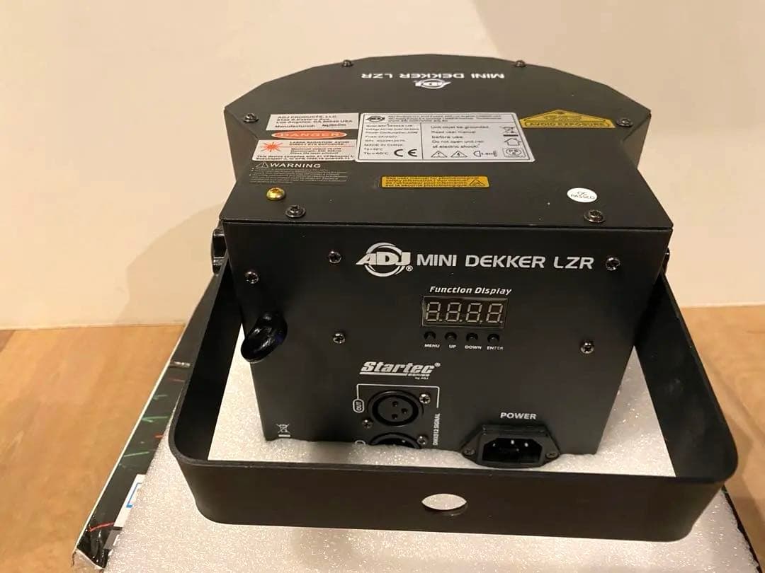 AMERICAN DJ MINI DEKKER LZR LEDレーザー