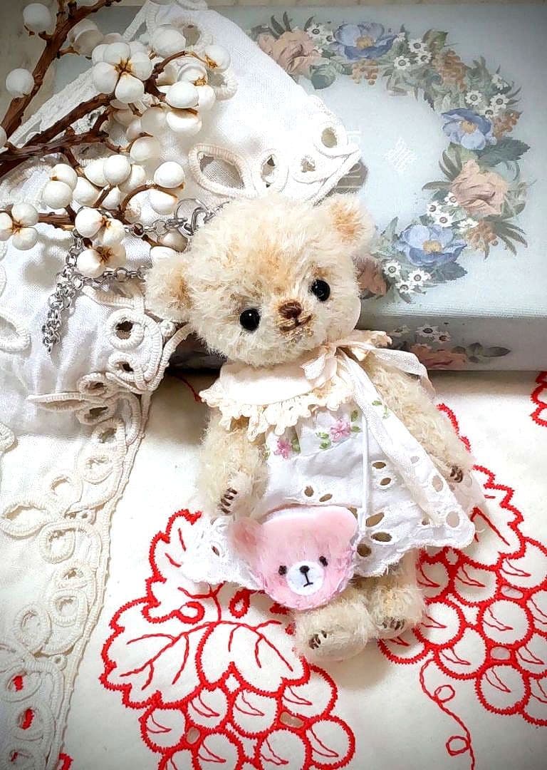 ハンドメイド テディベア バッグチャーム 短毛カールモヘア ベージュ色 手作り