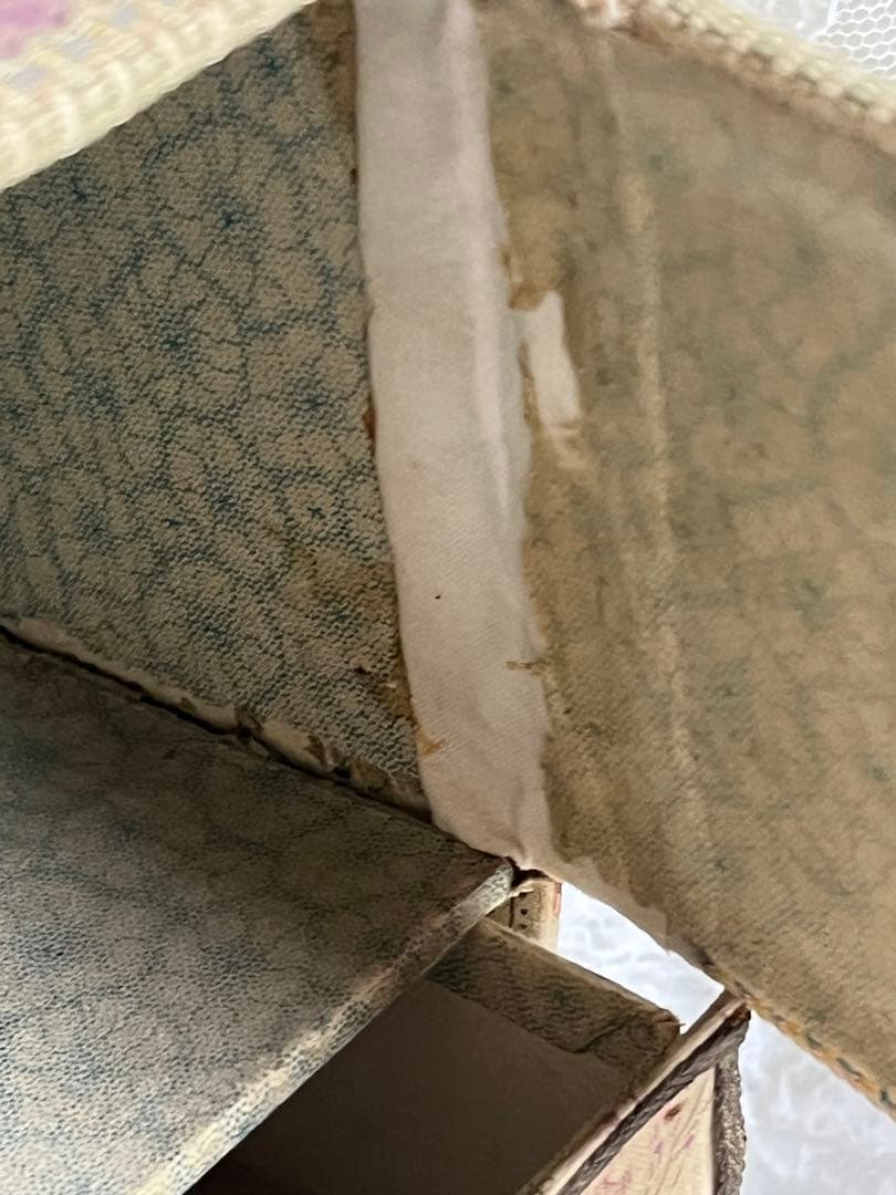 アンティークブロカントフレンチフランスカルトナージュボックスローズ布箱チェスト