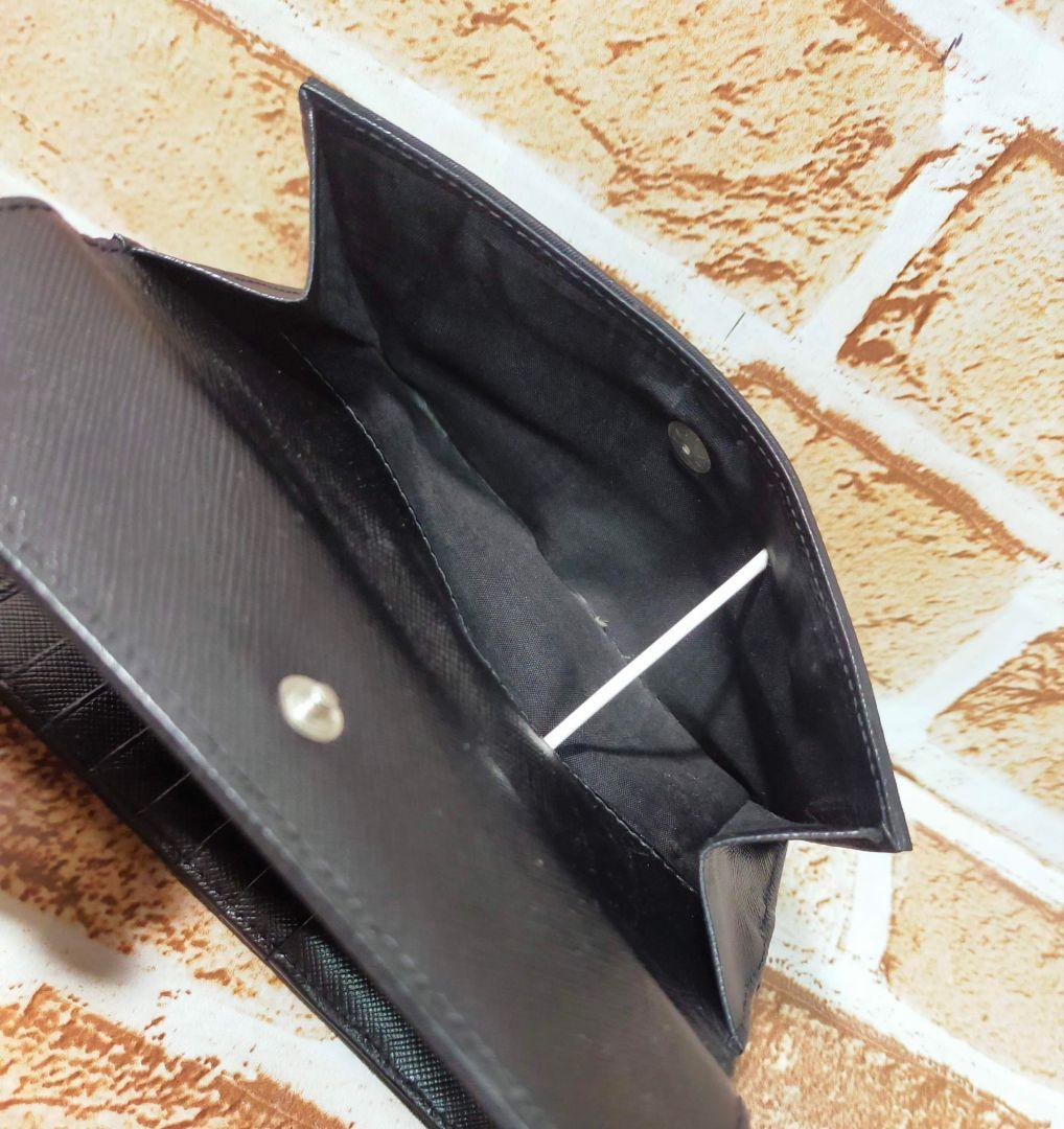 PRADAブラック 二つ折り財布