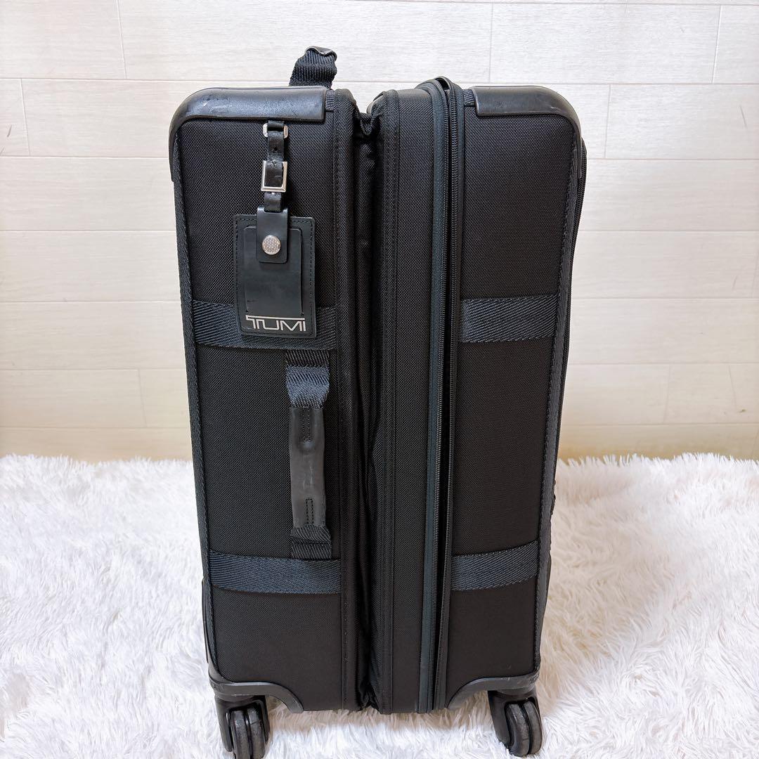 希少品　TUMI カモフラ　迷彩　限定　廃盤　大容量　4輪　キャリーケース