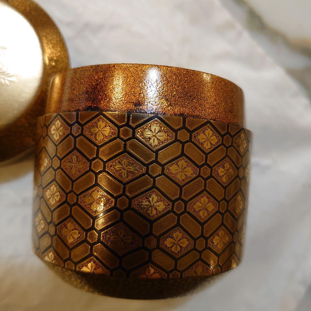 茶平一斎 雪吹 蜀江錦 本蒔絵 内梨地 輪島塗　共箱　共布