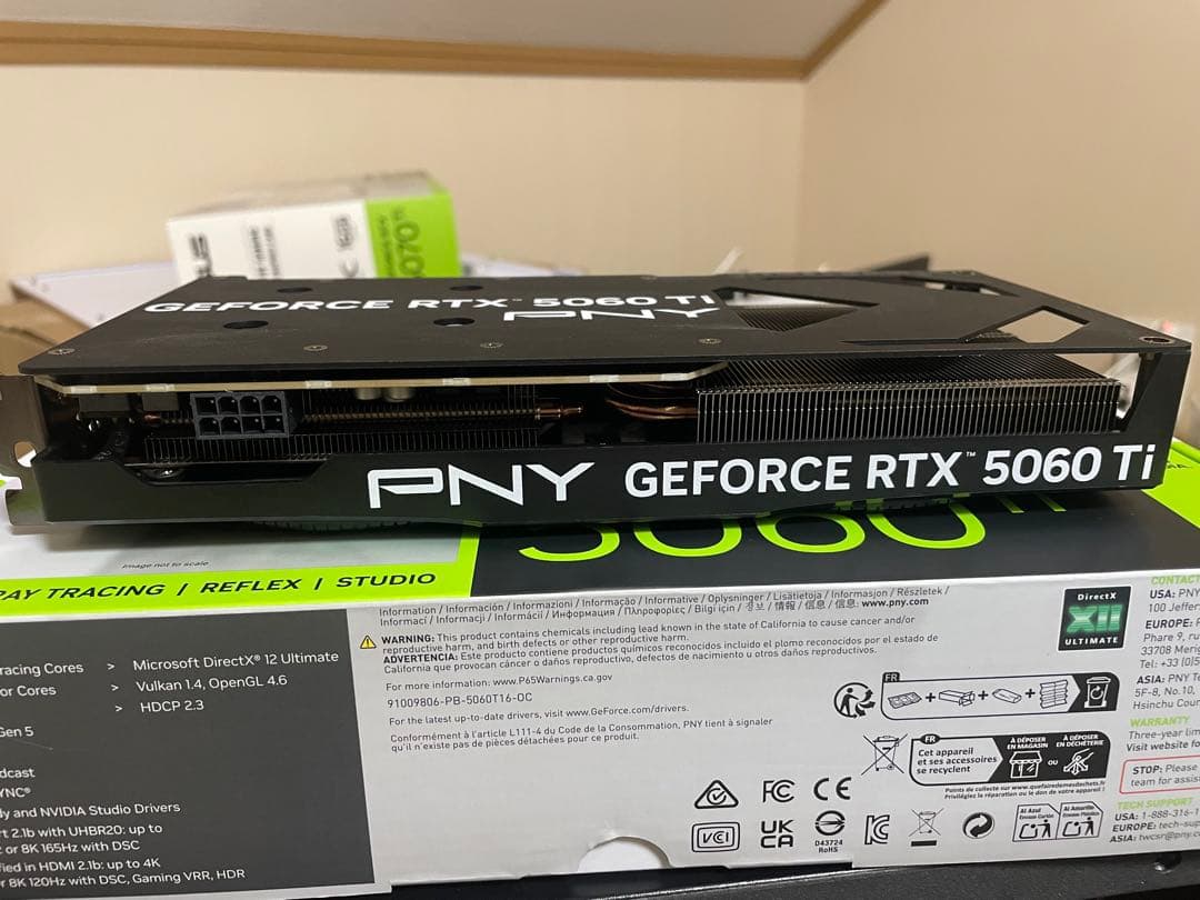 グラフィックボード・グラボ・ビデオカード PNY GeForce RTX 5060 Ti 16GB