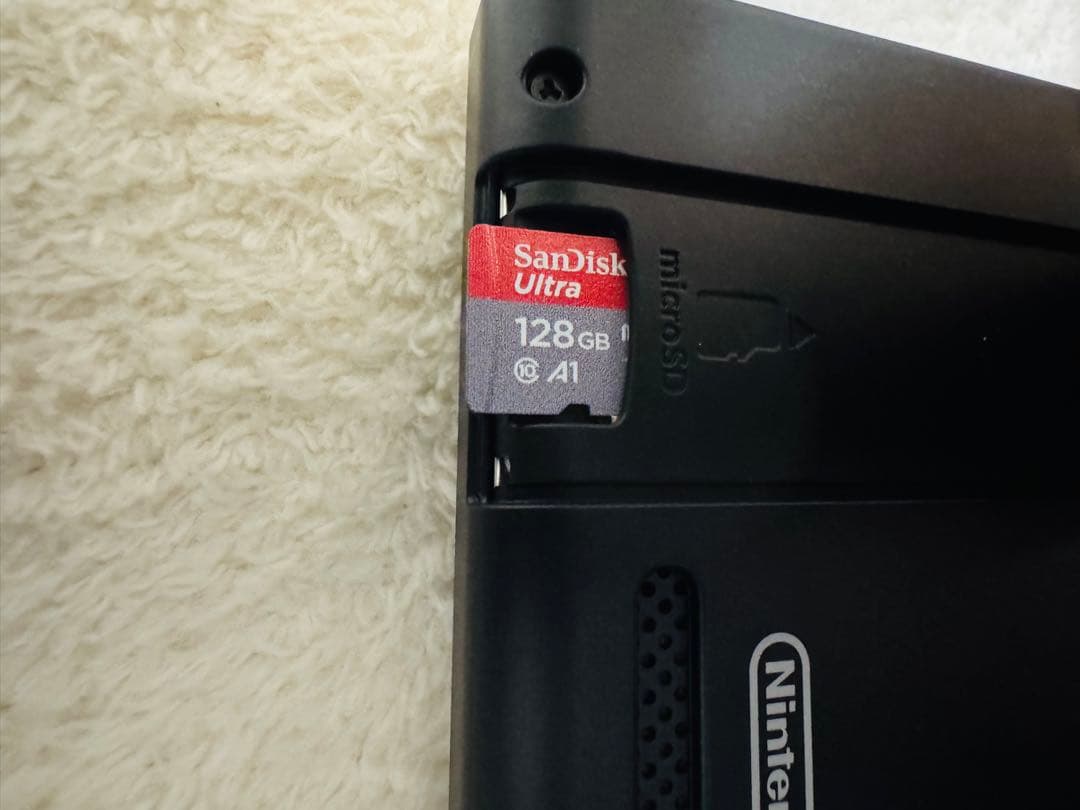 Nintendo Switch本体 美品 SDカード、フィルム付 付属品完備