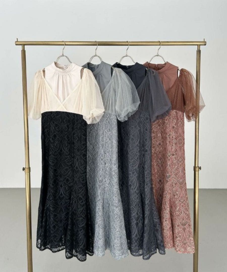 ★新品タグ付き★ドリードール　ラメチュールオフショルデザインドレス　結婚式