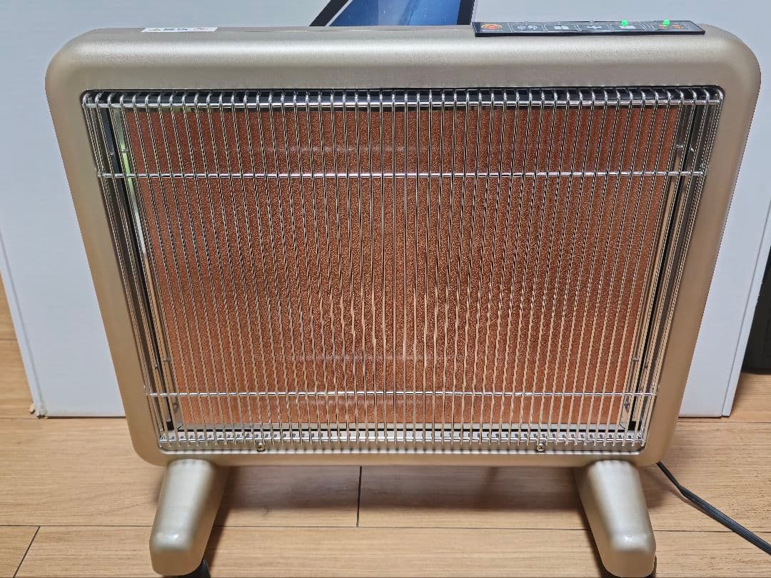 サンルミエ エクセラ7（セブン）N700L-GR 遠赤外線 ヒーター