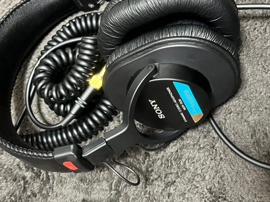 ヘッドホン MDR-7506