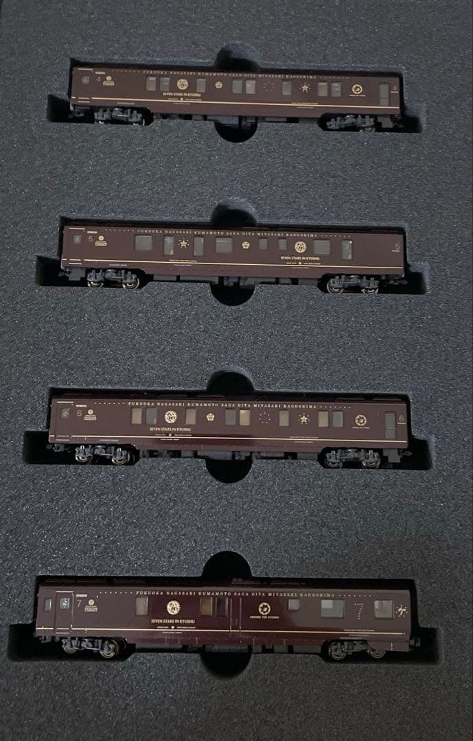 カトー N 10－1519 クルーズトレイン「ななつ星in九州」8両セット