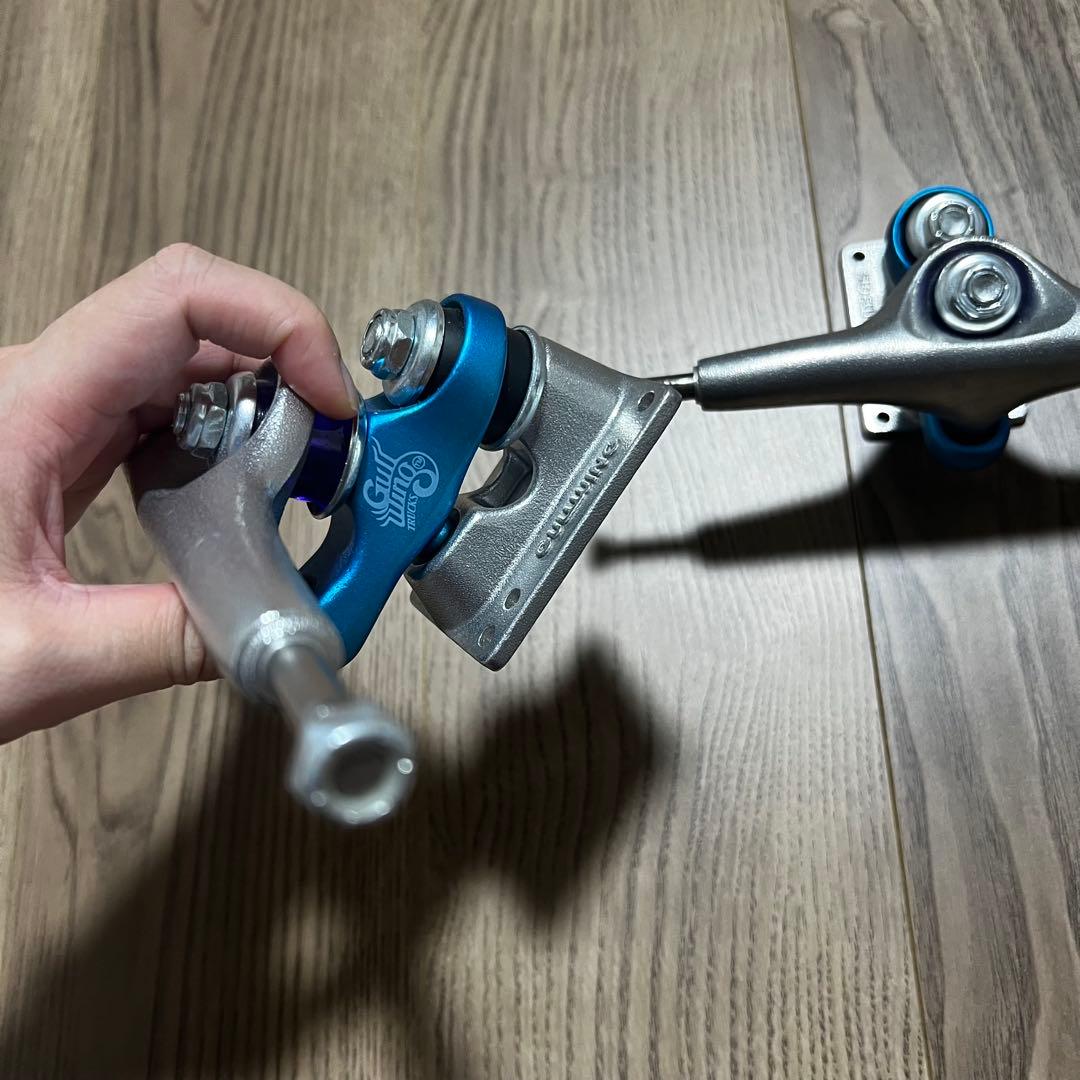 Gullwing Sidewinder II スケートボードトラック 10インチ