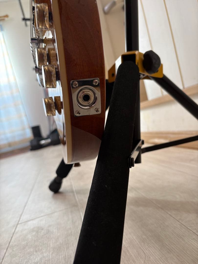 バッカス　レスポールモデル　Live road