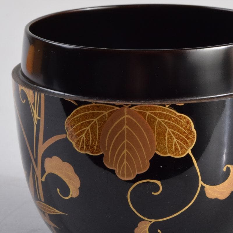 茶道具　塗師　岡本陽斉作　笹桐蒔絵　黒中棗　共箱　V　8836