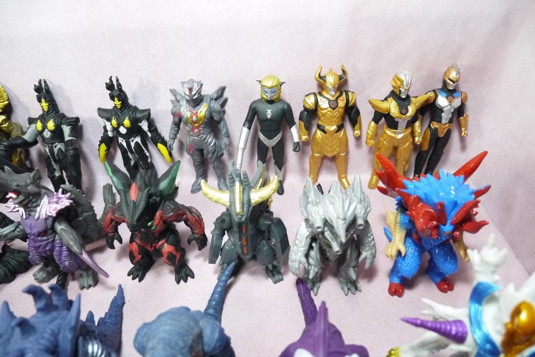 ウルトラ怪獣シリーズ500　怪獣ソフビ　86体セット