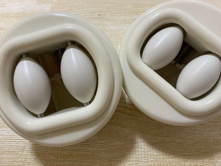 【美品】家庭用セルライトケア　ミニセル　パルバスター　脚痩せ