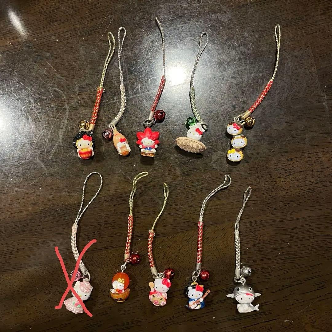 【激レア】ご当地キティ　ストラップ 33個セット