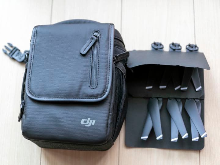 DJI Mavic Pro ドローンセット バッテリー×2 プロペラ×8