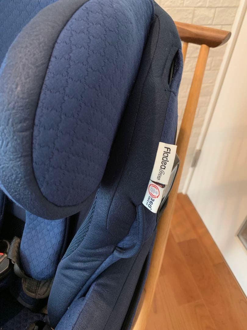 アップリカ フラディア グロウ ISOFIX 360°セーフティー プレミアム