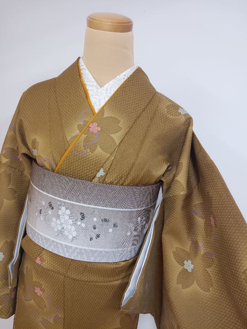 しらちゃん　　アンサンブル着物　着物と羽織　Lサイズ