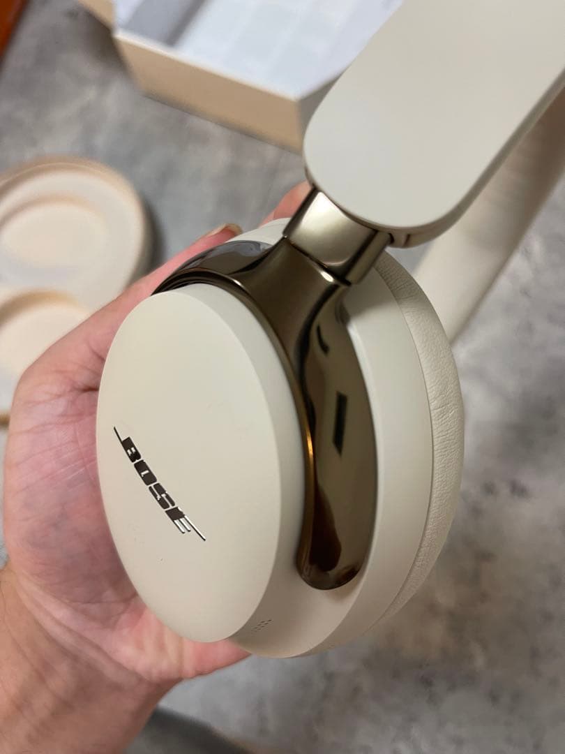 極美品　Bose QuietComfort Ultra 第二世代ヘッドホン