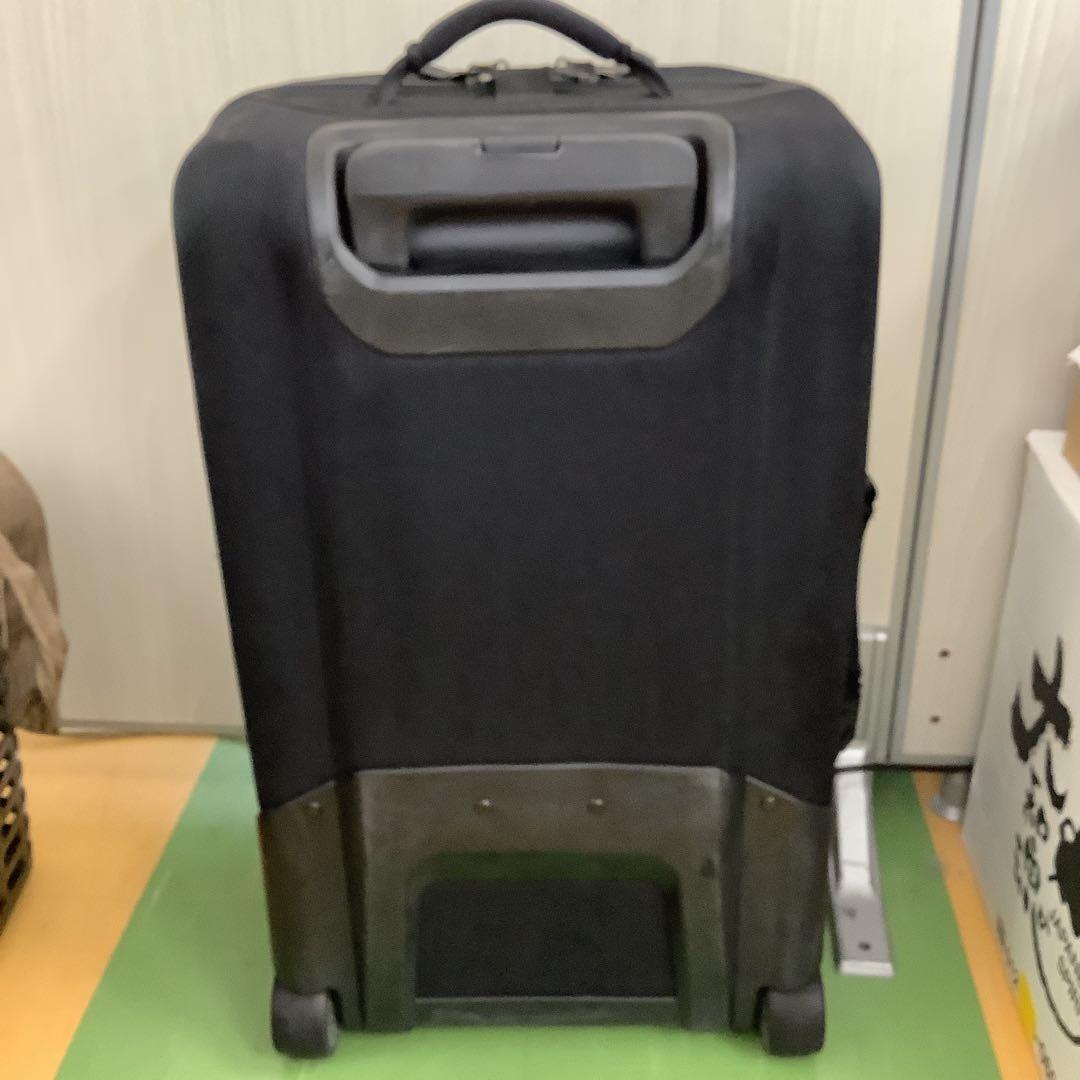 1833 ナイキ　キャリー　スーツケース