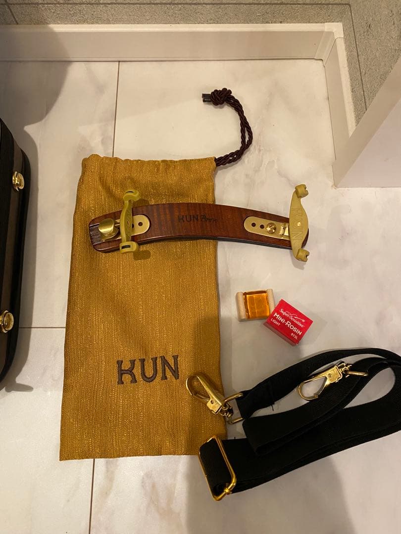 【証明書付き・未使用】　gliga MAESTRO 4/4