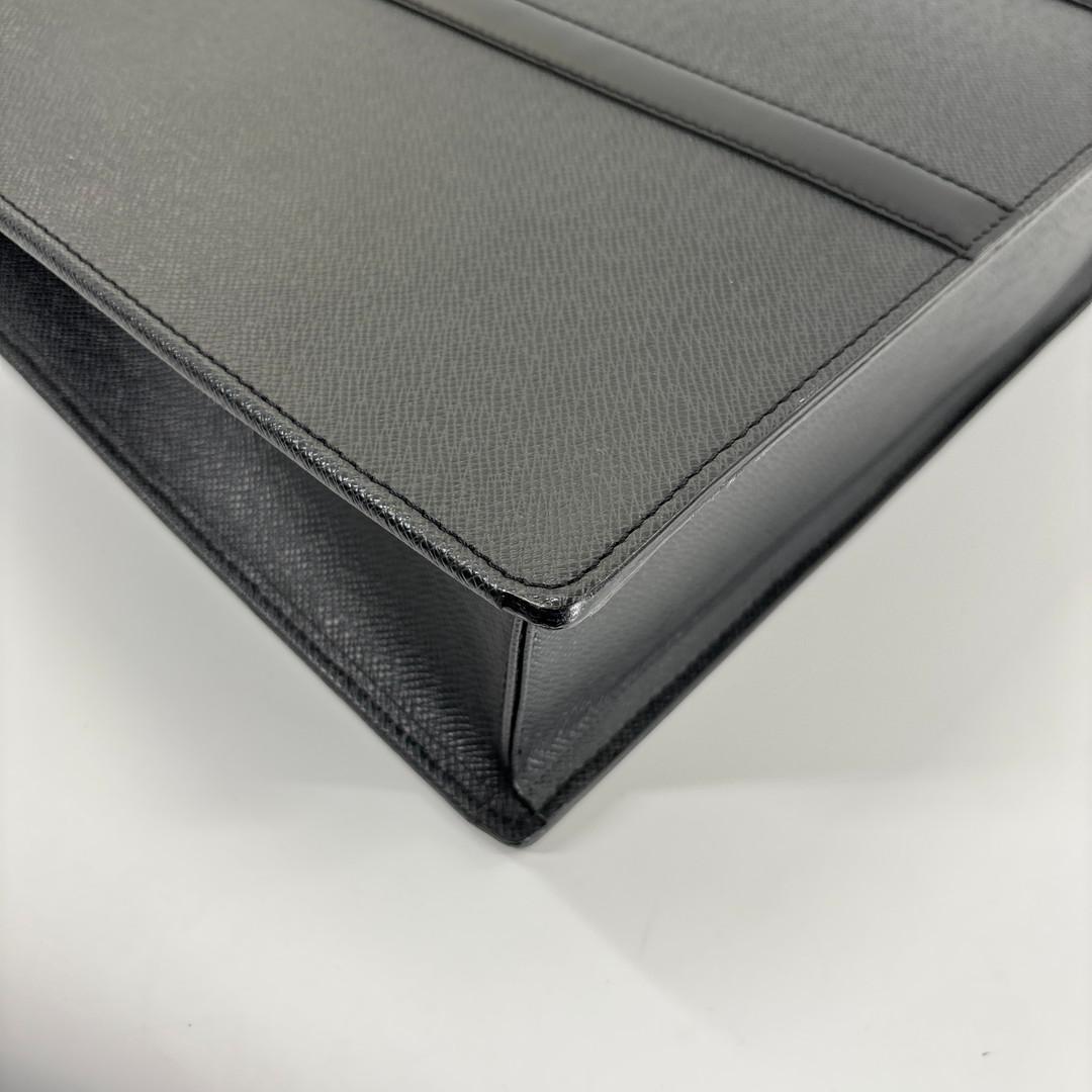 超極美品 ルイヴィトン タイガ ポルトドキュマン ロザン ビジネスバッグ メンズ