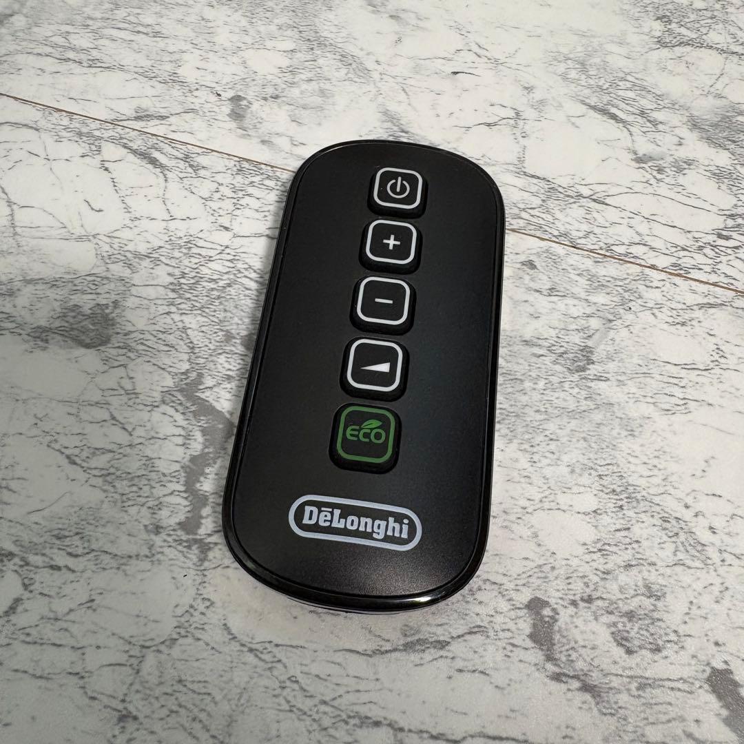 美品✨除菌済み✨リモコン付き　デロンギ　ヒーター　ブラック　MDHU15-BK