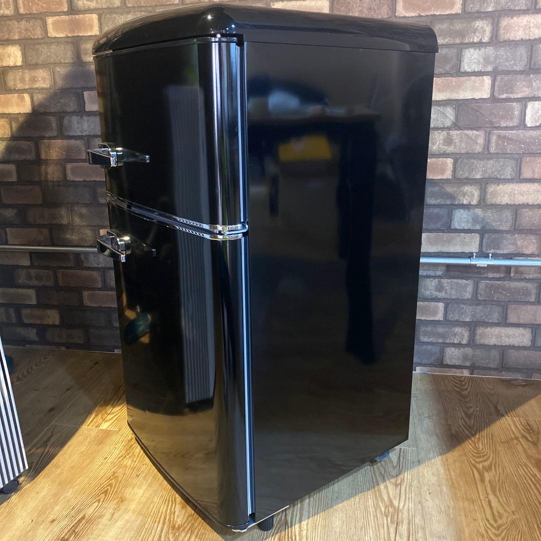 レトロでかわいい冷蔵庫　2ドア　81L