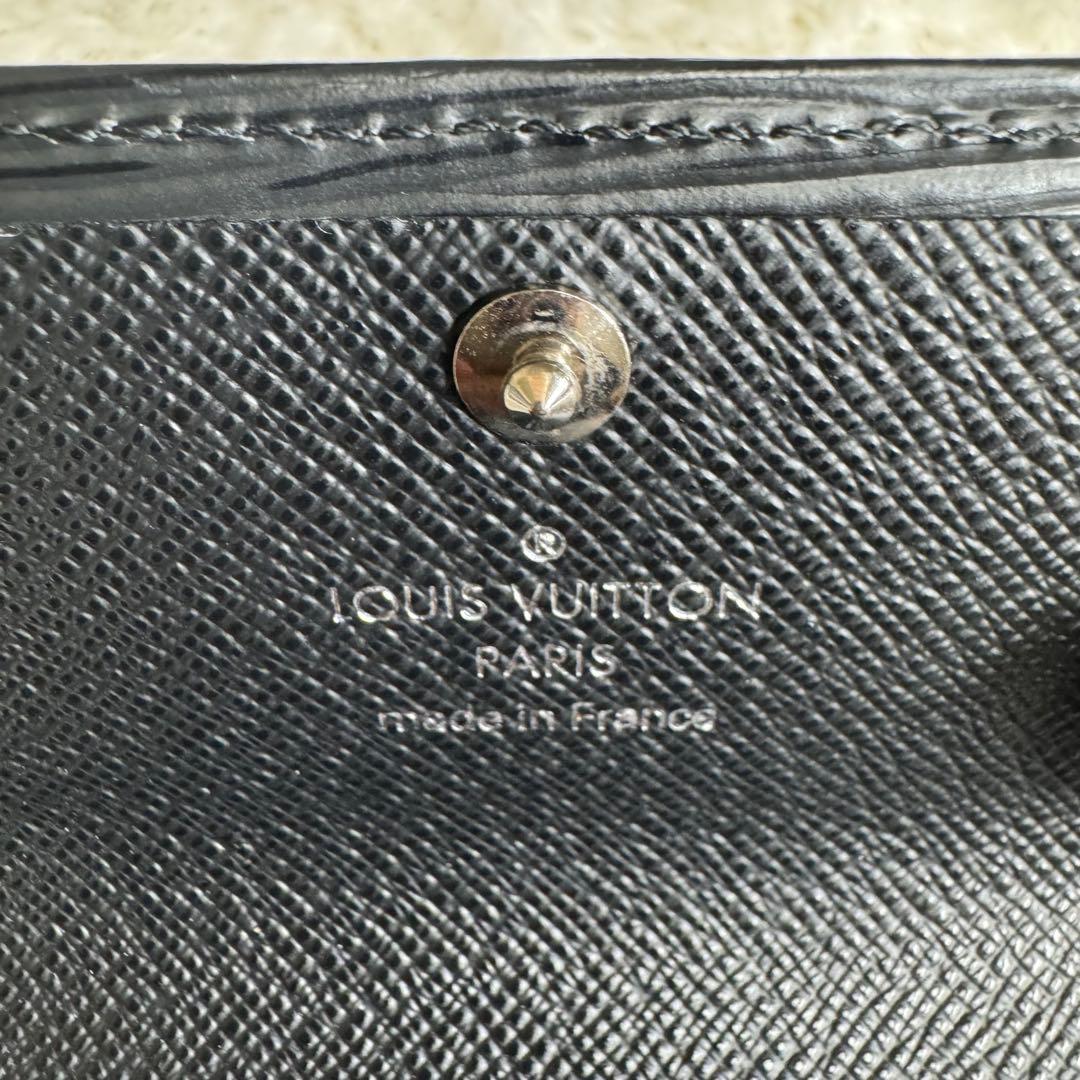 極美品 ルイヴィトン エピ ミュルティクレ6 キーケース ブラック レザー