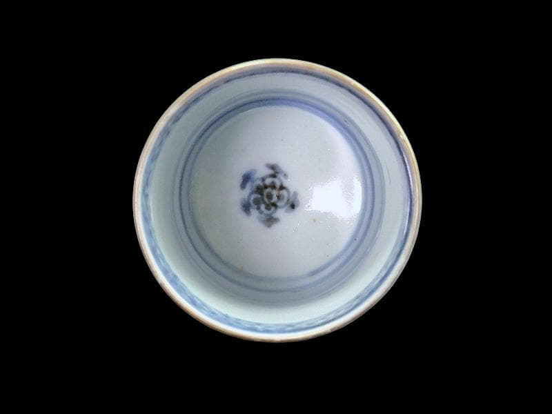 古伊万里　色絵　窓絵　花に金唐草図　のぞき 猪口　D802AS-CYg