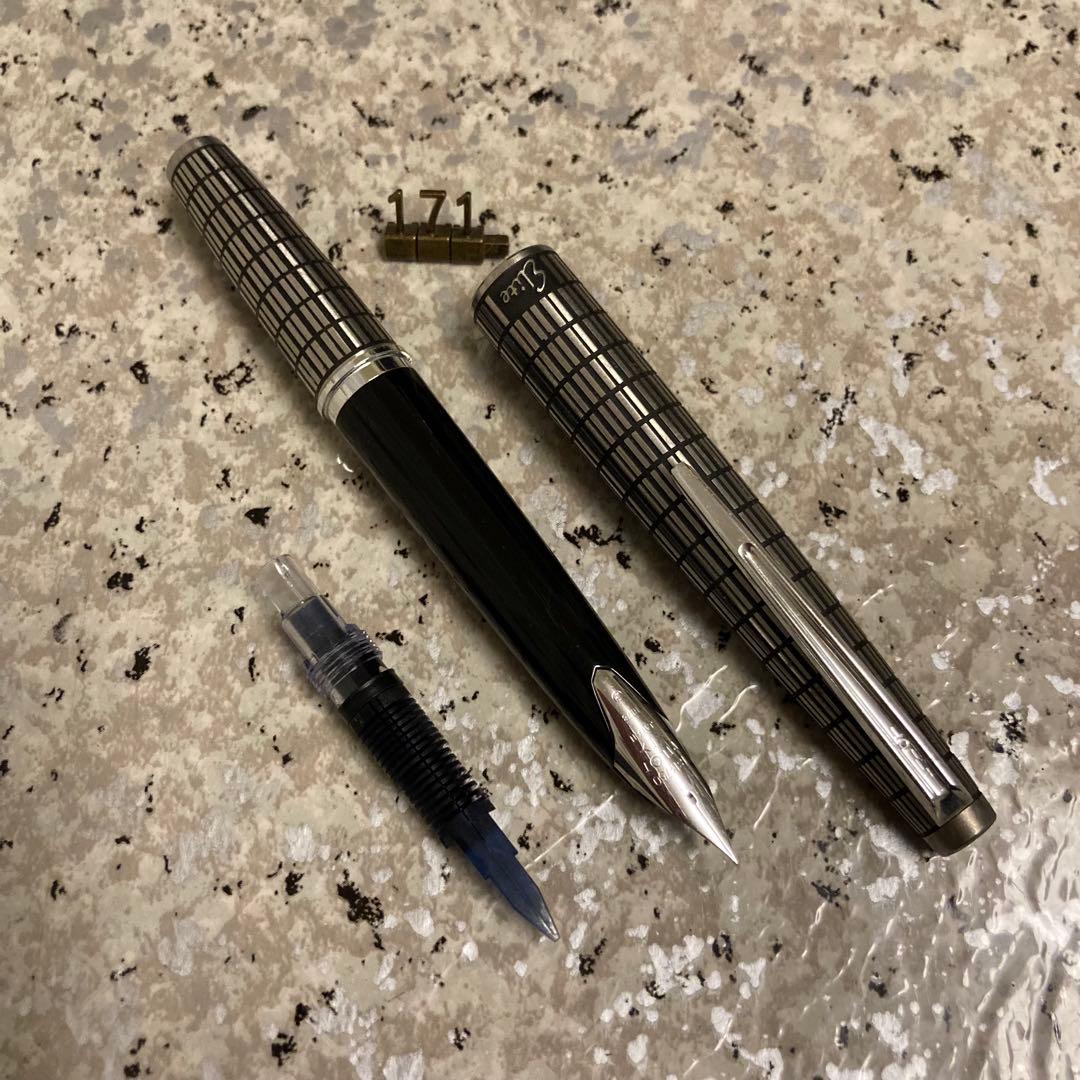 #171 オーバーホール済み パイロット PILOT 蝕刻 全格子 18k