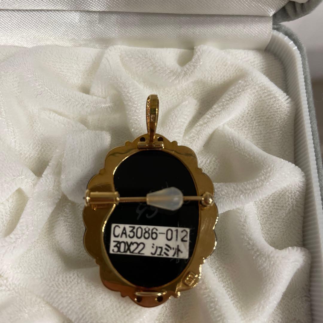 未使用Ｋ１８刻印　鑑定書付【 ゲルハルド・シュミット】カメオ ブローチ　オニキス