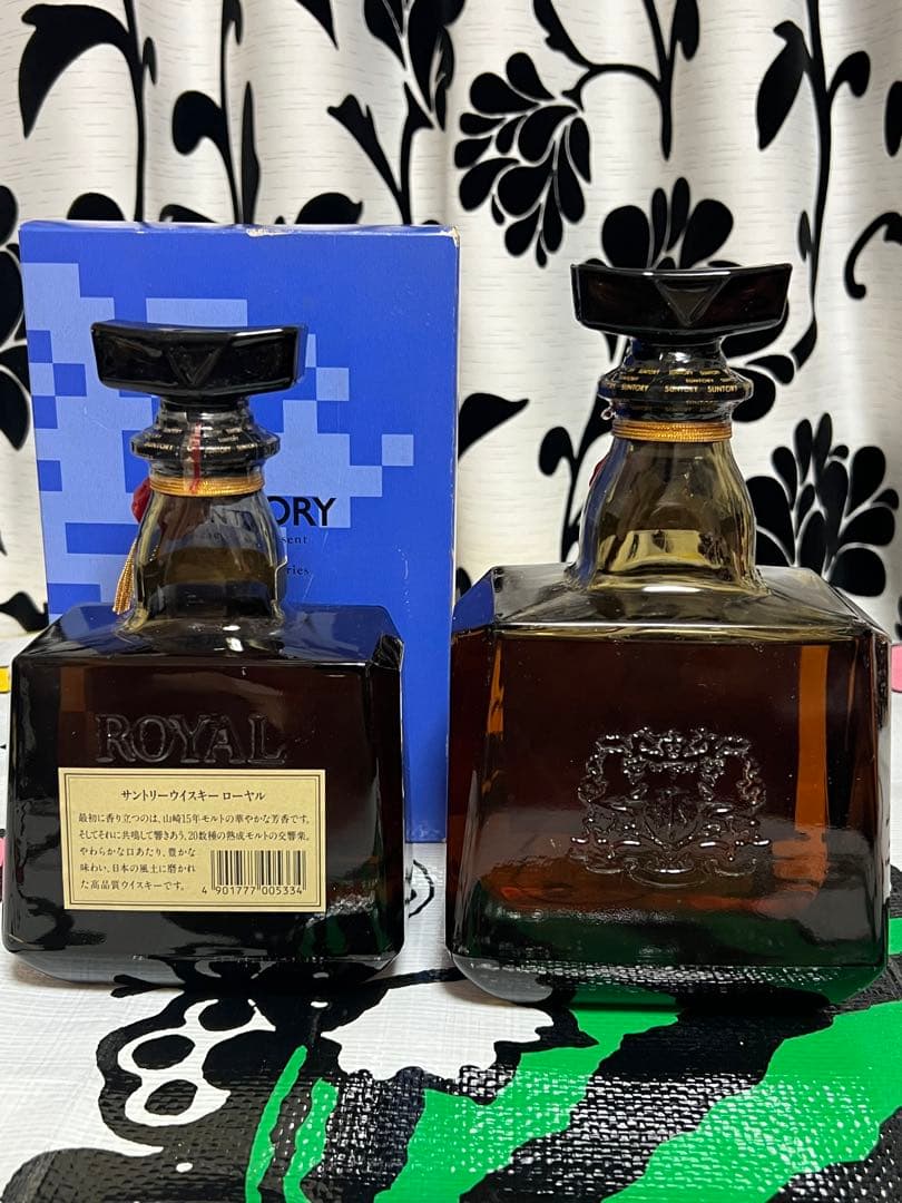 サントリーウイスキー ロイヤル 2本セット1000ml 1本720ml 1本