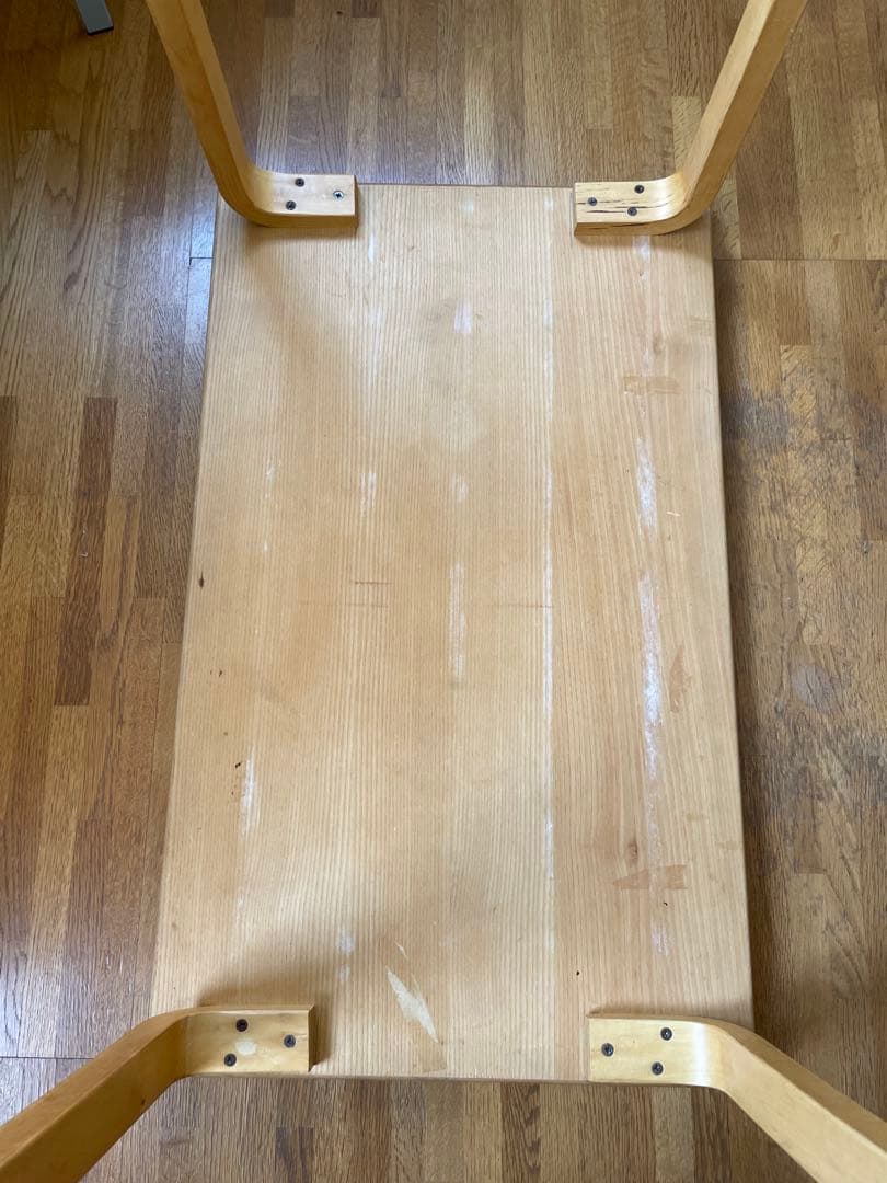 ダイニングテーブル artek 80b