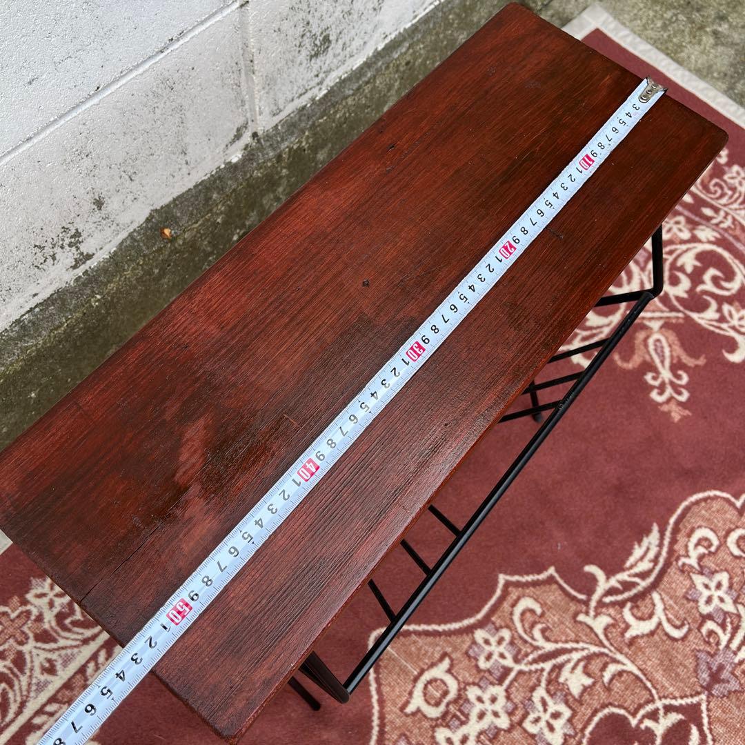 古家具◾️木製天板 一枚板×アイアン マガジンラック付き サイドテーブル 飾り台