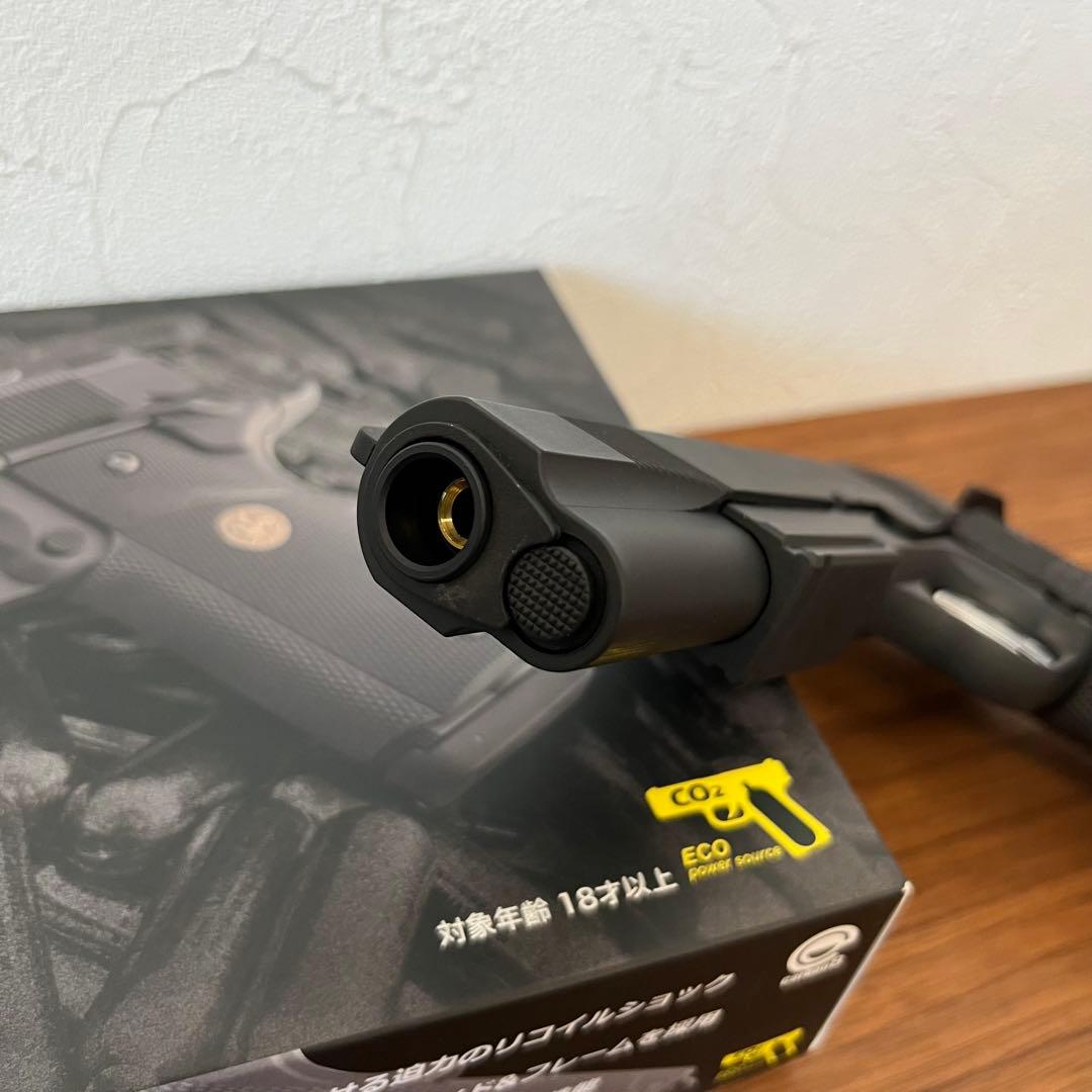 美品 カーボネイト Carbon8 M45 CQP CO2 ガスガン