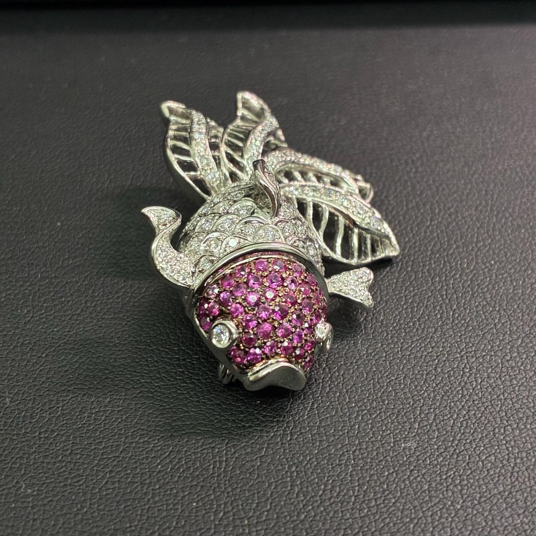 K18WG ルビー＆ダイヤモンド 金魚デザイン ブローチ