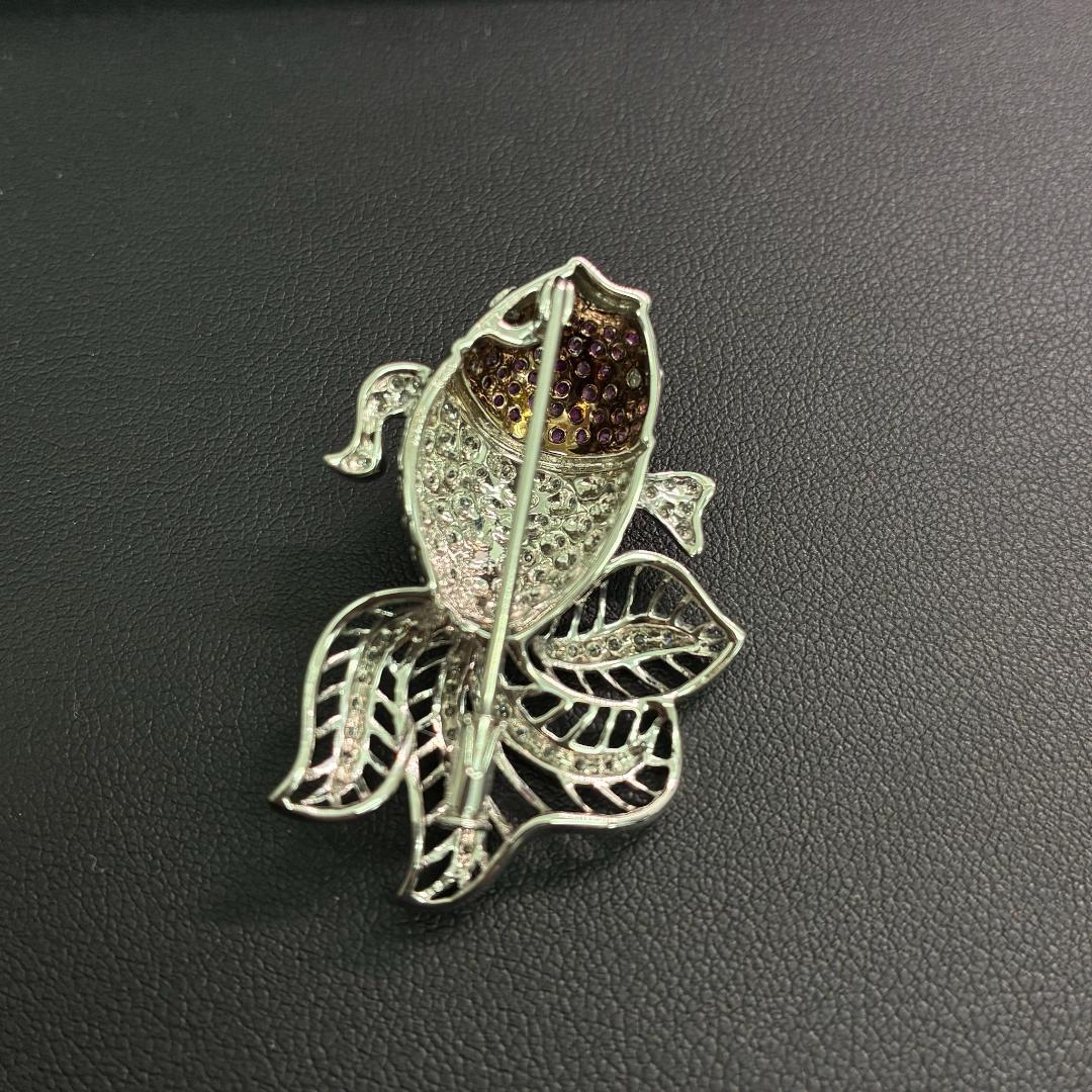 K18WG ルビー＆ダイヤモンド 金魚デザイン ブローチ