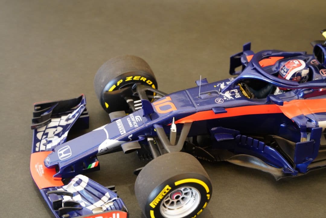 1/18 ミニチャンプス F1 トロロッソ STR13 ガスリー 2018 箱付