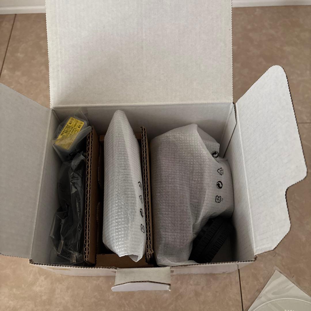 ★人気色レッド★ Nikon 1 J2 ミラーレス一眼カメラ